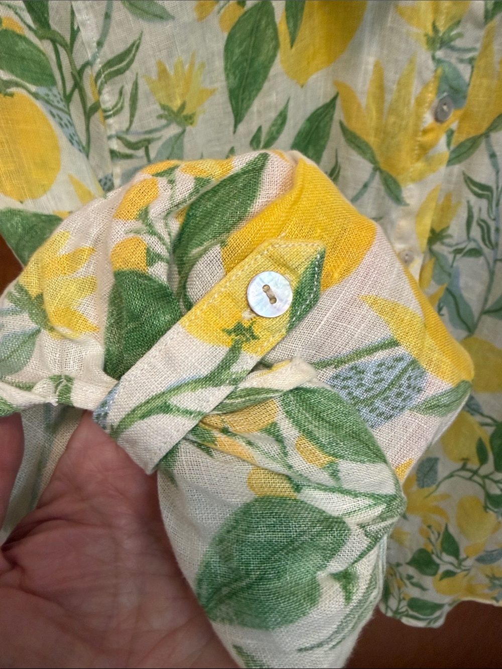 ๐๐๐BOGOHO๐๐๐Martha Stewart Yellow Lemon & Green Leaf Button-Down Shirt-Large - Picture 5 of 9
